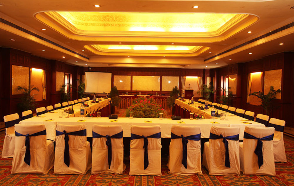 The Crown, Bhubaneswar - Ihcl Seleqtions Hotel Luaran gambar
